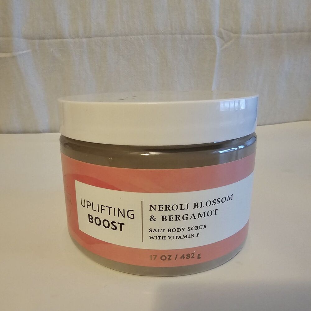 Bath and Body Works Aroma NEROLI BLOSSOM & BERGAMOT Salt Body Scrub